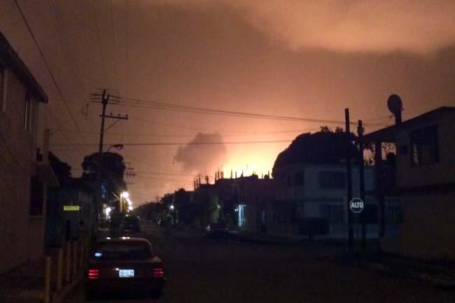 Captan explosión en refinería de Tamaulipas