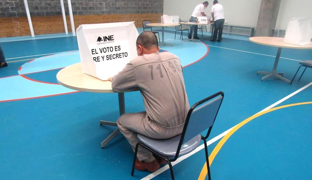 Personas en prisión votan por primera vez en prueba piloto organizada por el INE