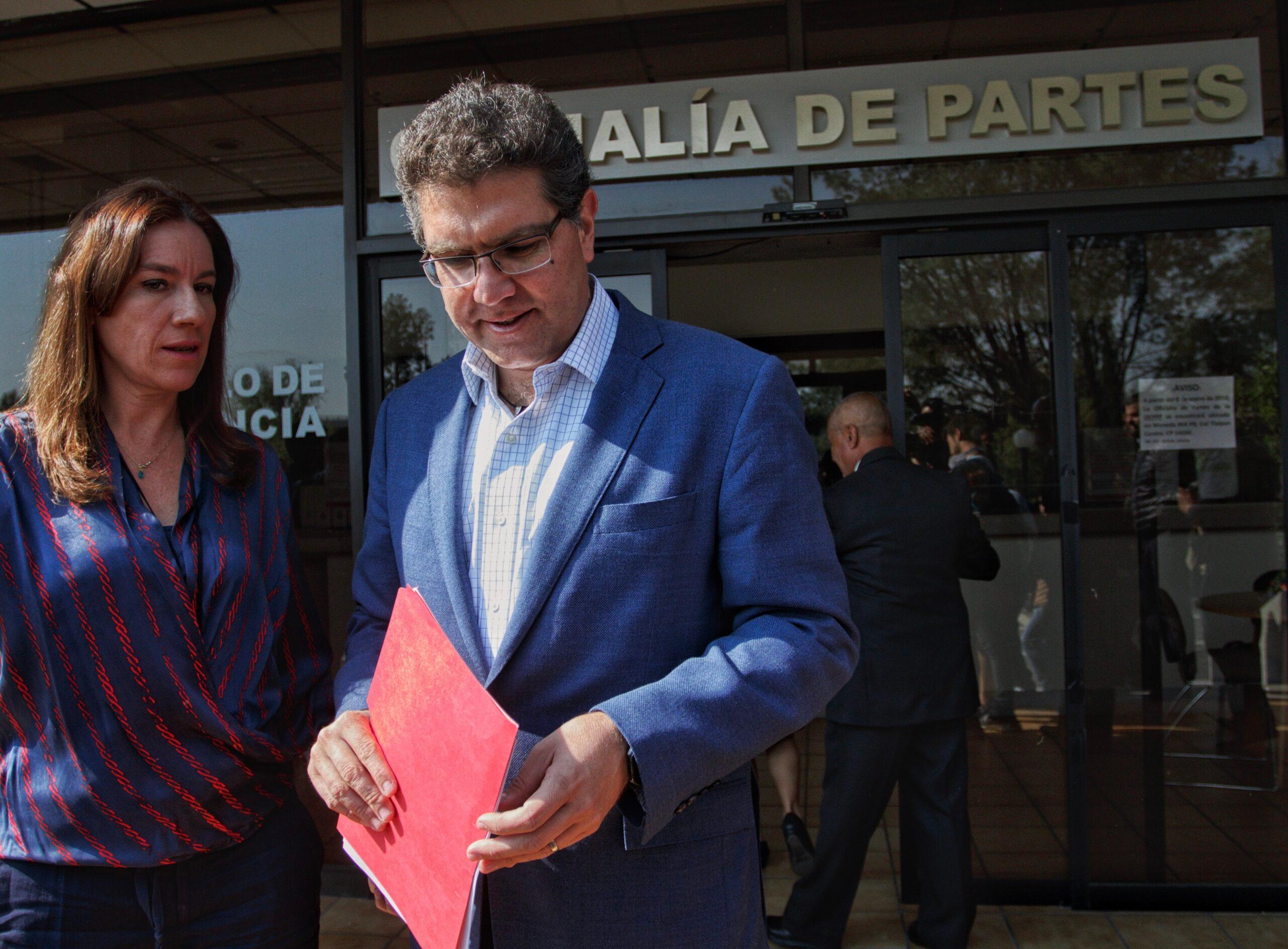 INE ratifica el no registro de Ríos Piter como candidato por irregularidades en sus firmas