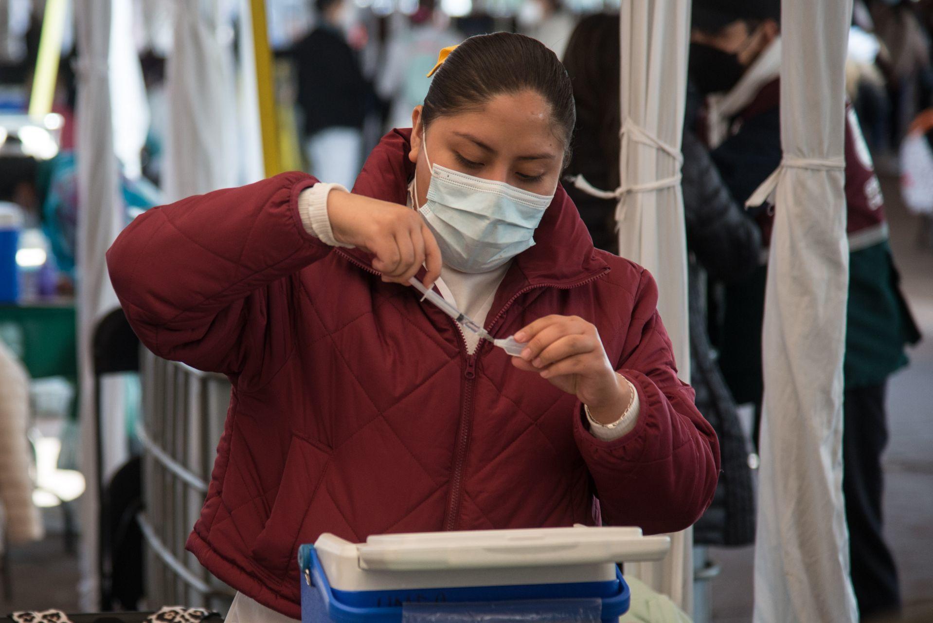 Salud confirma 331 muertes más por COVID y más de 13 mil casos recientes