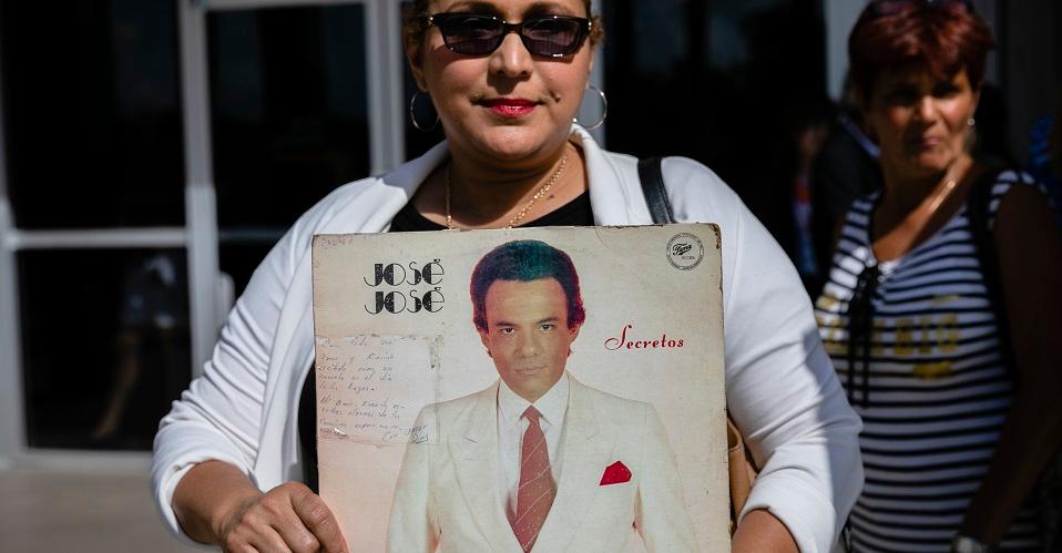 Restos de José José serán cremados; sus cenizas, en México y Miami, dice su hija