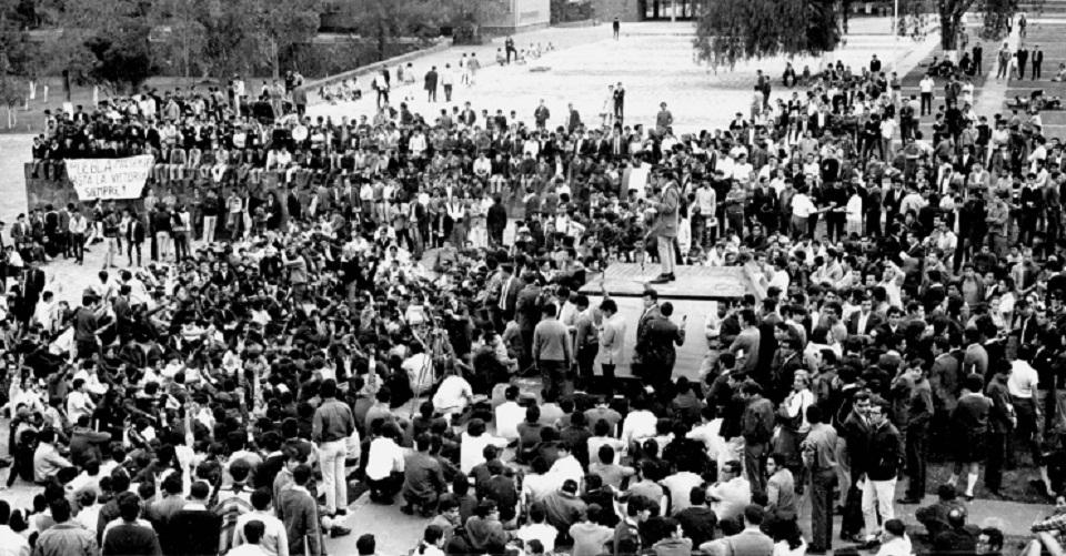 1968: Diputados invitados al diálogo público dejan plantadas a más de 20 mil personas en CU