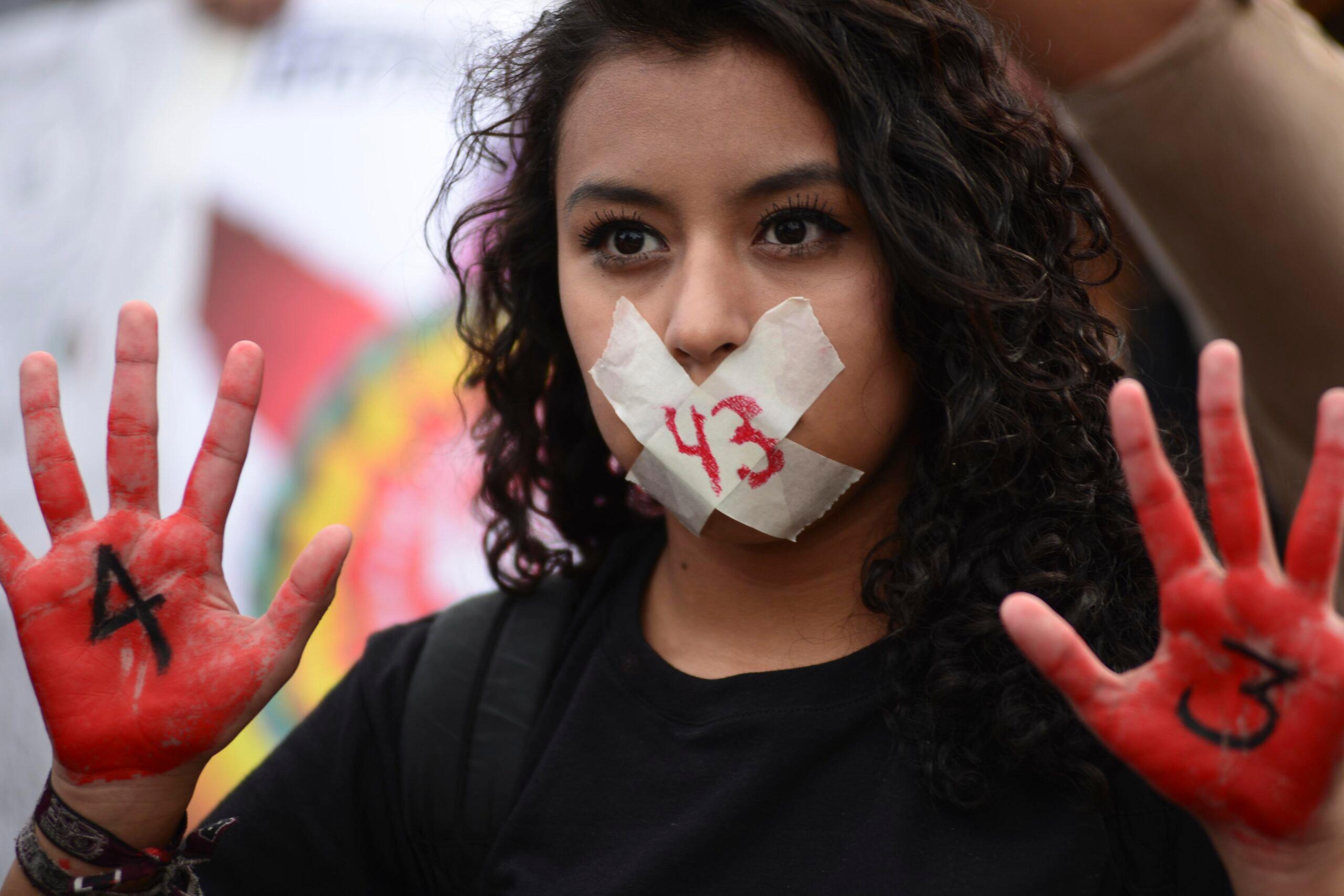Convocan a manifestación por los cuatro meses de la desaparición de los normalistas de Ayotzinapa