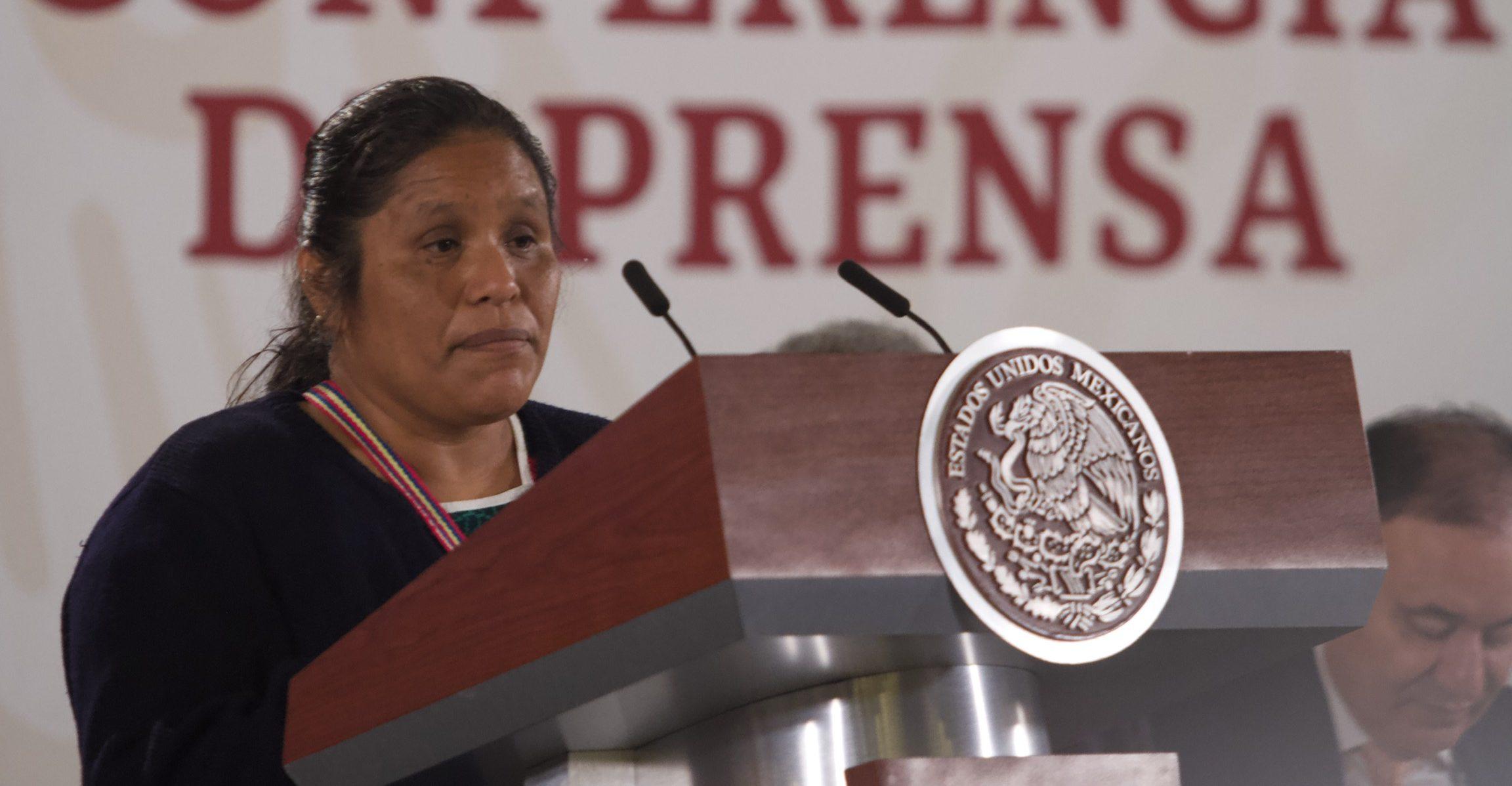 “Ya no más violencia”: Entregan Premio Nacional de Derechos Humanos a la defensora indígena Obtilia Eugenio