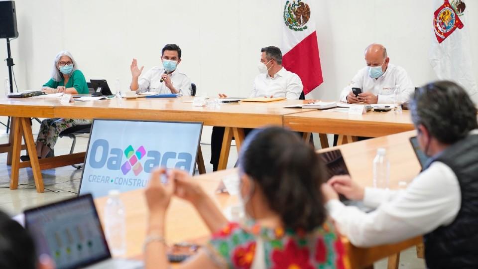 Oaxaca, IMSS e Insabi se reúnen tras despido de más de dos mil trabajadores de la salud