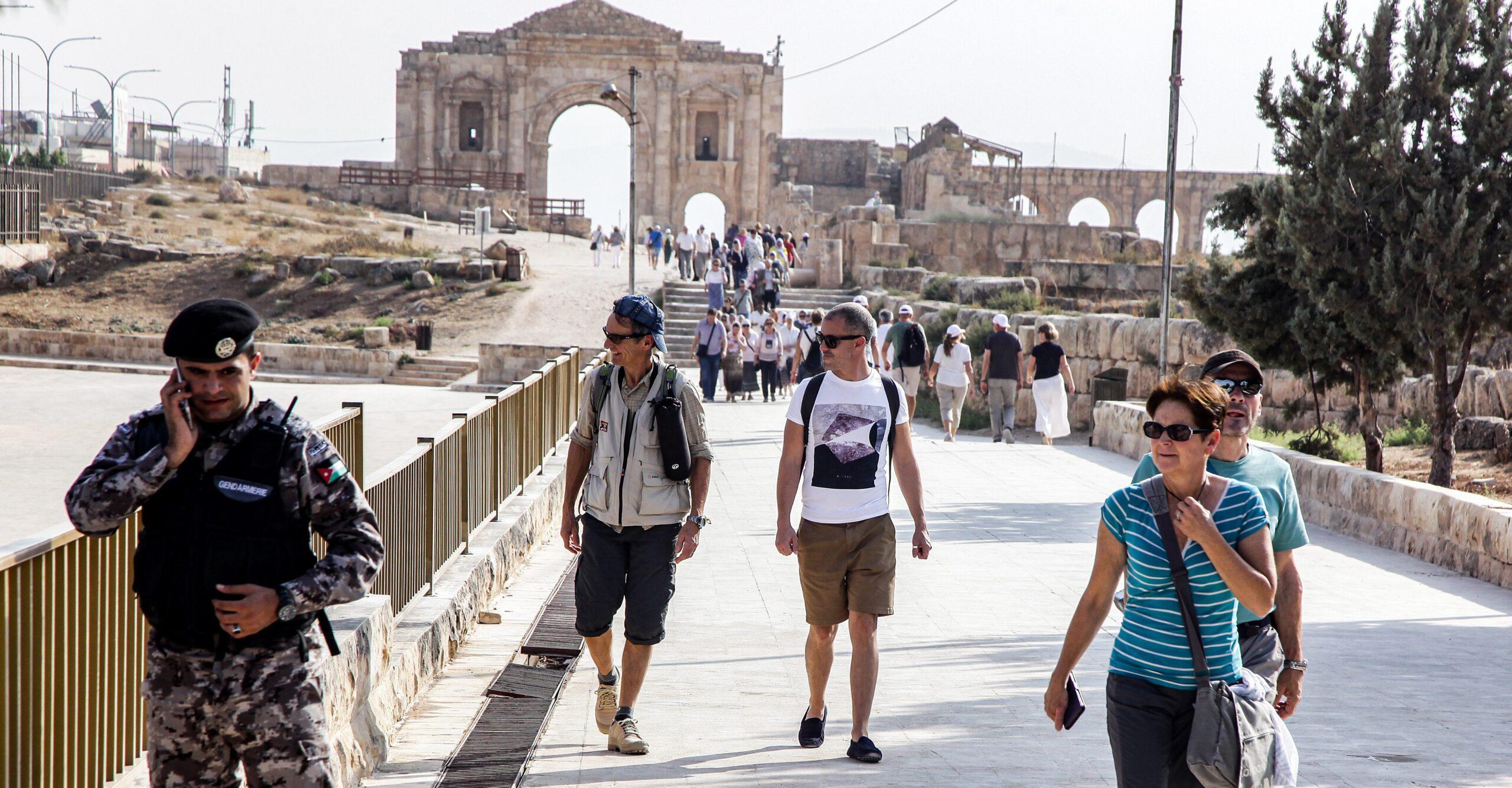 Apuñalan a tres turistas mexicanos en sitio arqueológico de Jordania