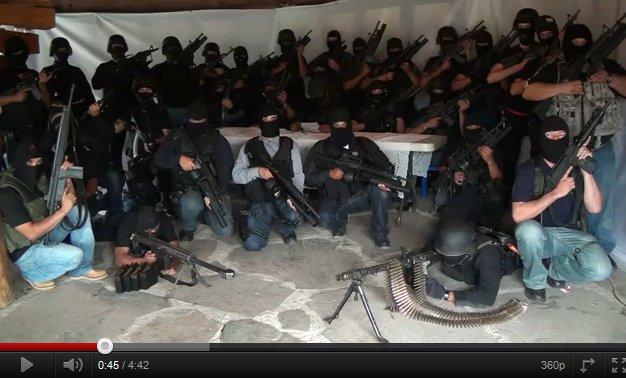 Reportan <i>guerra</i> de mantas y videos en Veracruz