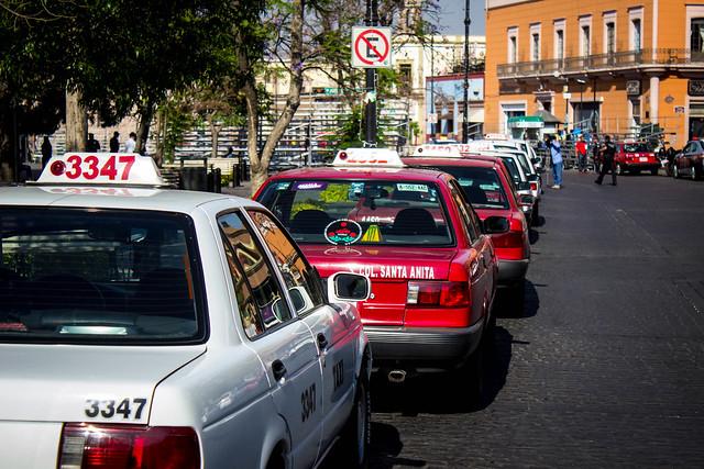 ¿Manejas un taxi o Uber? Gobierno de CDMX presentó nuevas medidas para tramitar licencia y revista