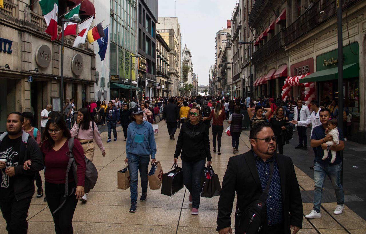 FMI recorta la previsión de crecimiento para México por las débiles inversiones