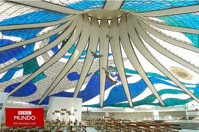En fotos: Oscar Niemeyer y las curvas del tiempo
