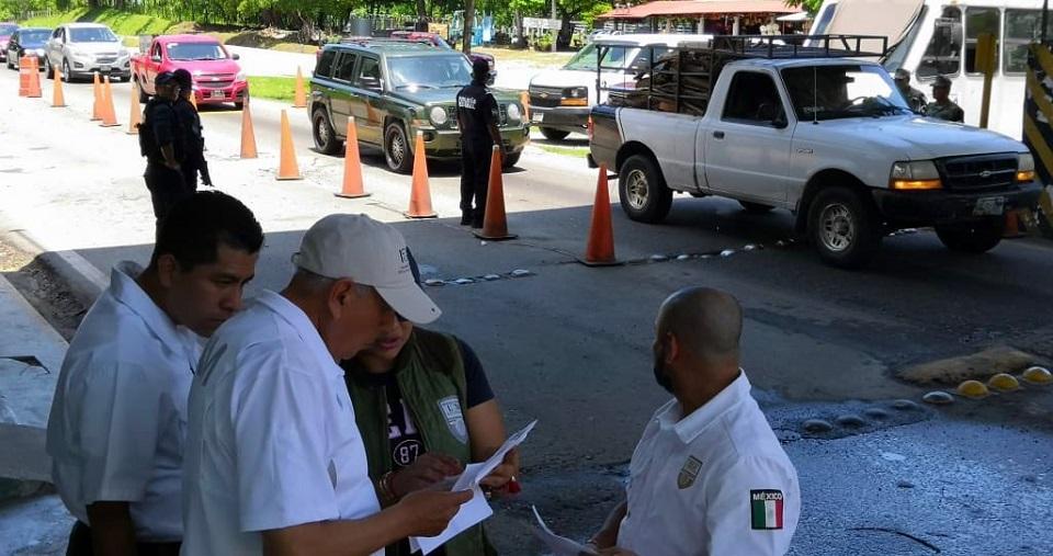 Detienen a cónsul de Nicaragua por trasladar a tres migrantes cubanos