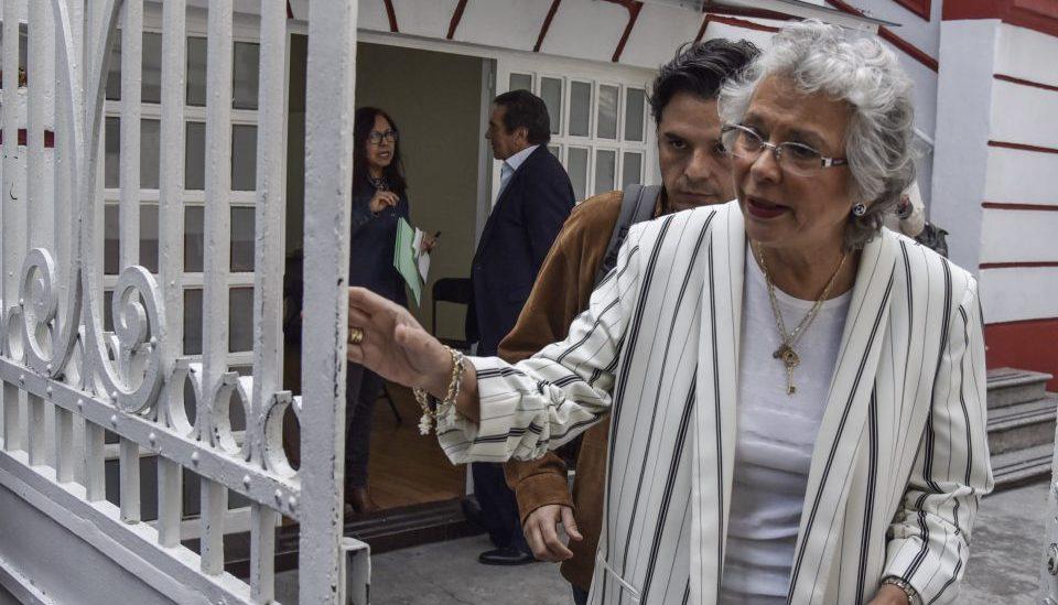 López Obrador y su gabinete acuerdan reducir de 7 a 3 las subsecretarías en Segob