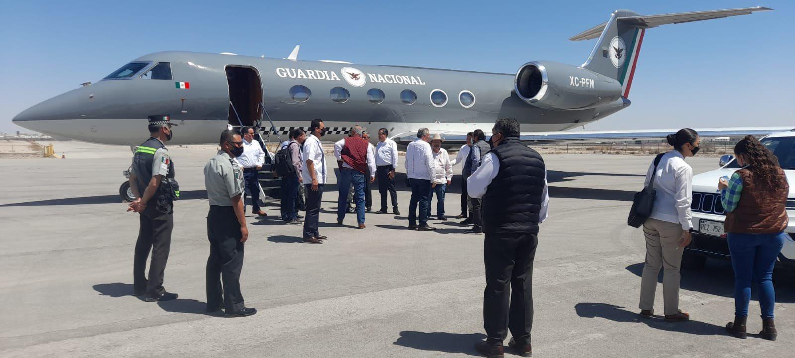 Tribunal pide reabrir investigación contra Morena por uso de aeronave de la Guardia Nacional en sus mítines