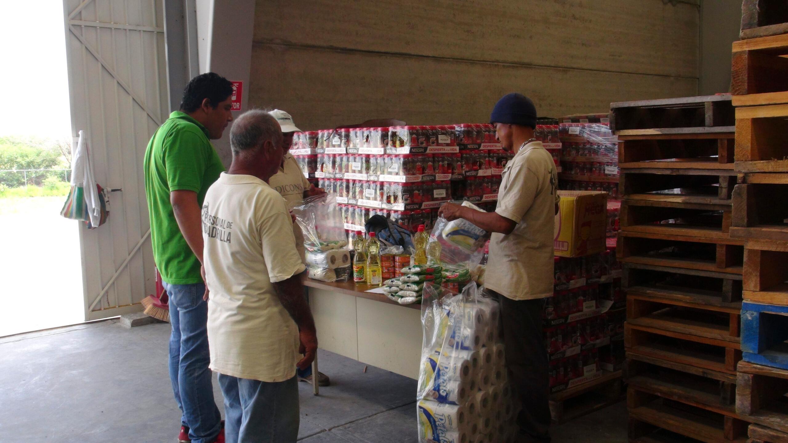Tras días de bloqueos de la CNTE, restablecen abasto de alimentos en Oaxaca