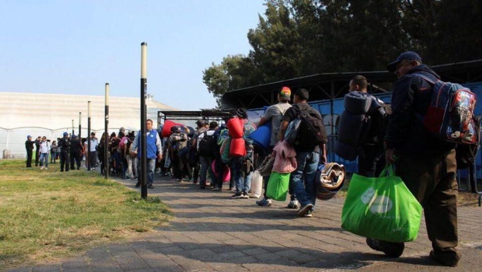 Caravana migrante que permanecía en CDMX dejará albergue, ya tienen trabajo en los estados