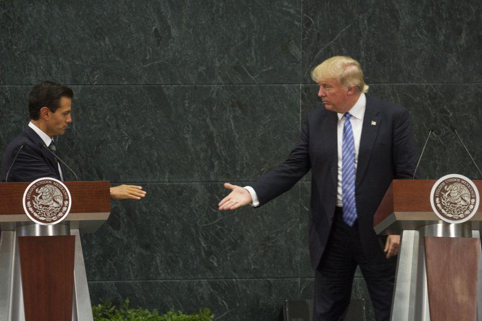 ¿Estás loco?, dijo Trump a EPN al discutir sobre el muro y la negativa de México a pagarlo