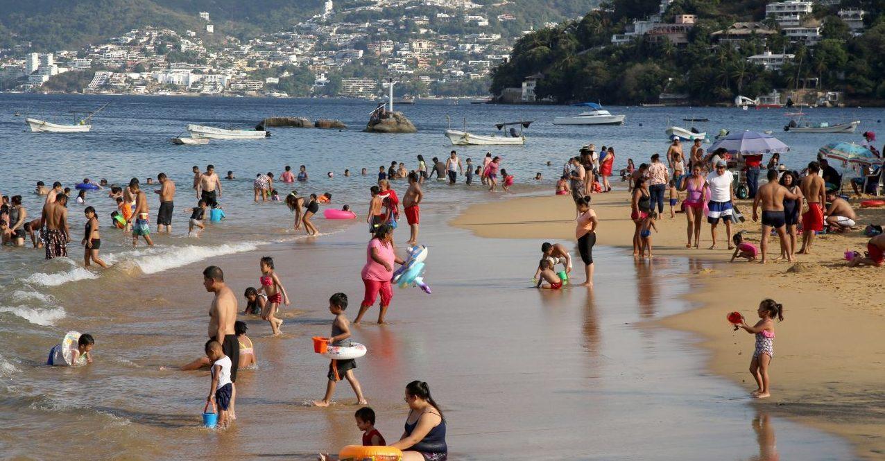 Sin festejos de Año Nuevo: Cerrarán playas de Acapulco por las noches para evitar contagios COVID