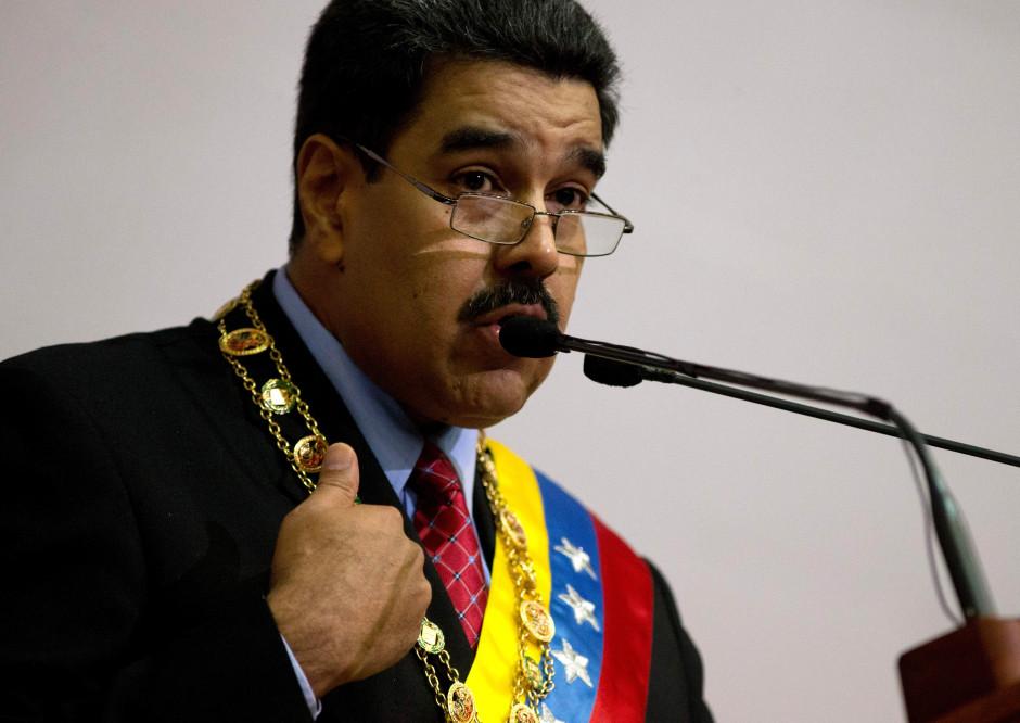 Lanzan dos granadas contra Tribunal Supremo en Venezuela; Maduro acusa ataque terrorista