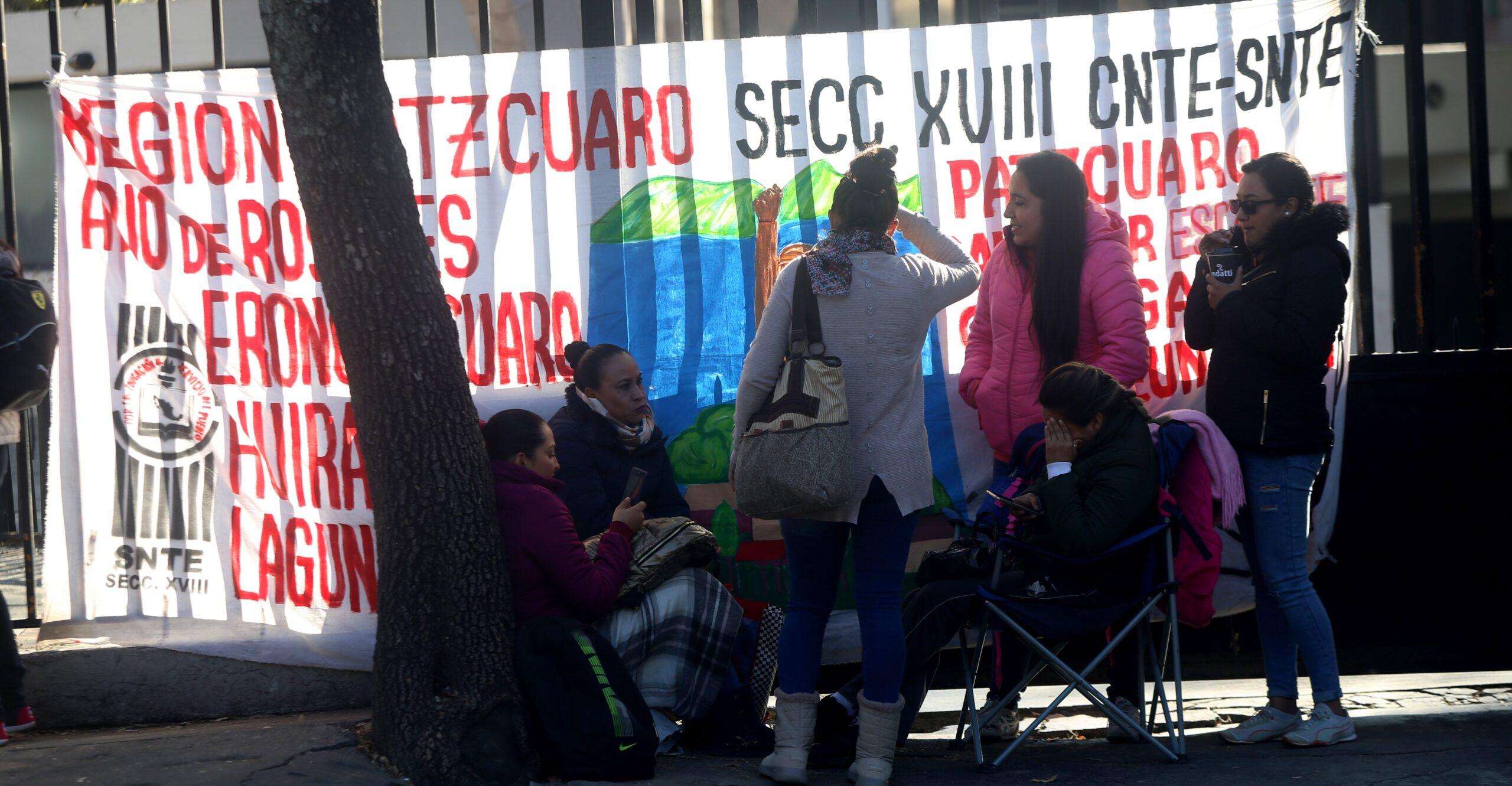32 días después, la CNTE finaliza paro y bloqueos en Michoacán; volverán a clases el lunes