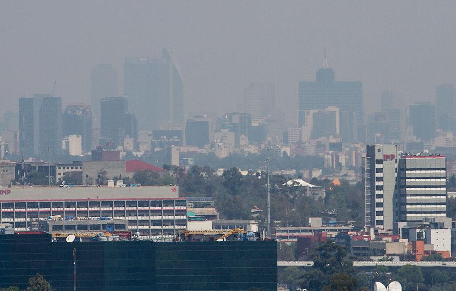 Adiós cielo azul: una capa de contaminación mantiene en precontingencia al Valle de México