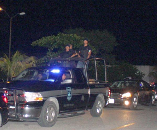 En 24 horas detienen y liberan a candidato de Morena en Yucatán por transportar cerca de 2 mdp y un arma