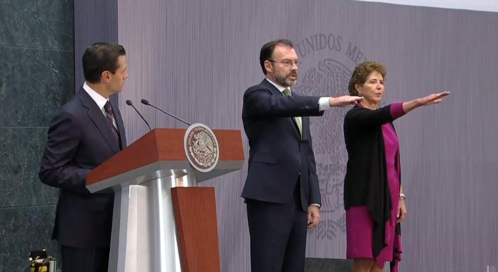 Peña nombra a Videgaray responsable de la política exterior; él dice que llega a aprender