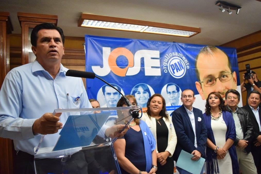 PAN de Michoacán destituye a su coordinador en el Congreso por comentarios misóginos
