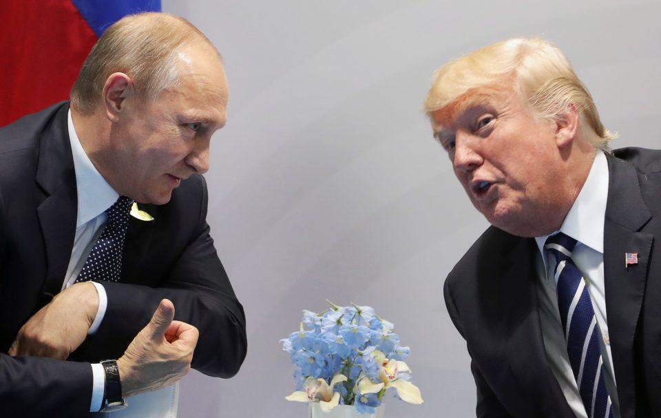 Hicieron química positiva: Las dos versiones de la reunión de Donald Trump y Vladimir Putin