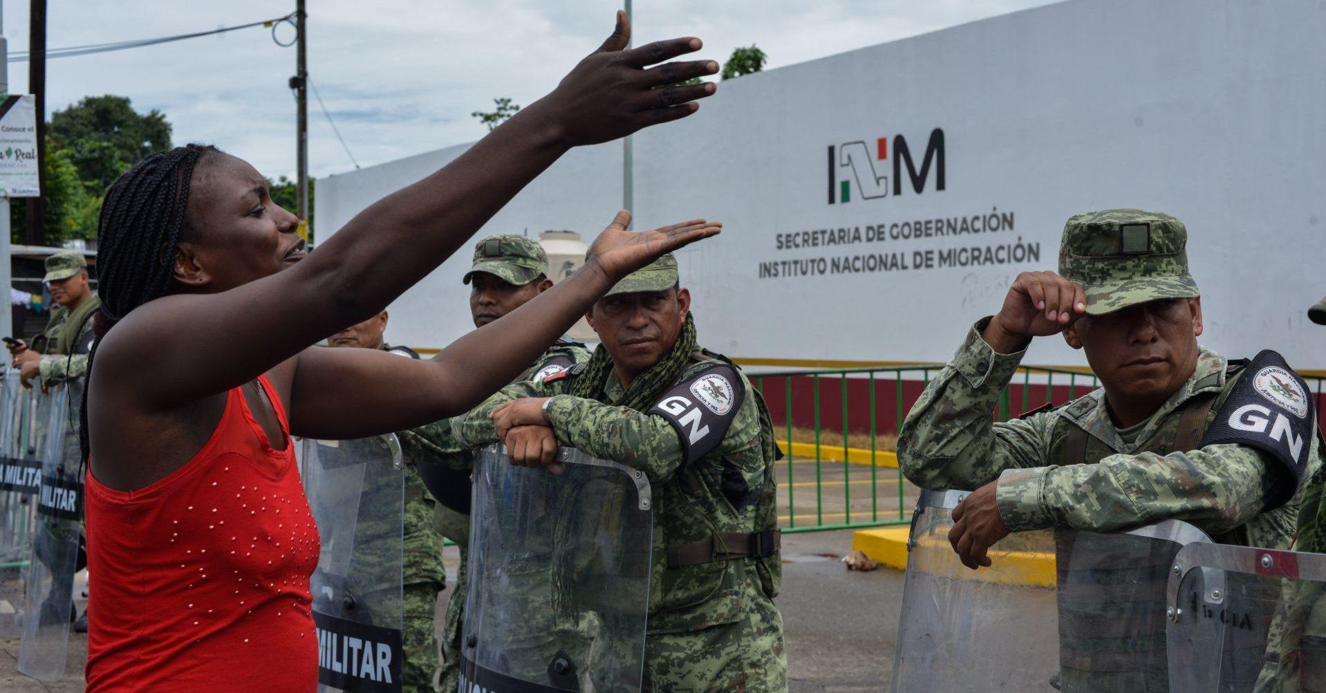 CNDH señala a funcionarios del INM por la muerte de un migrante durante un motín en Tenosique