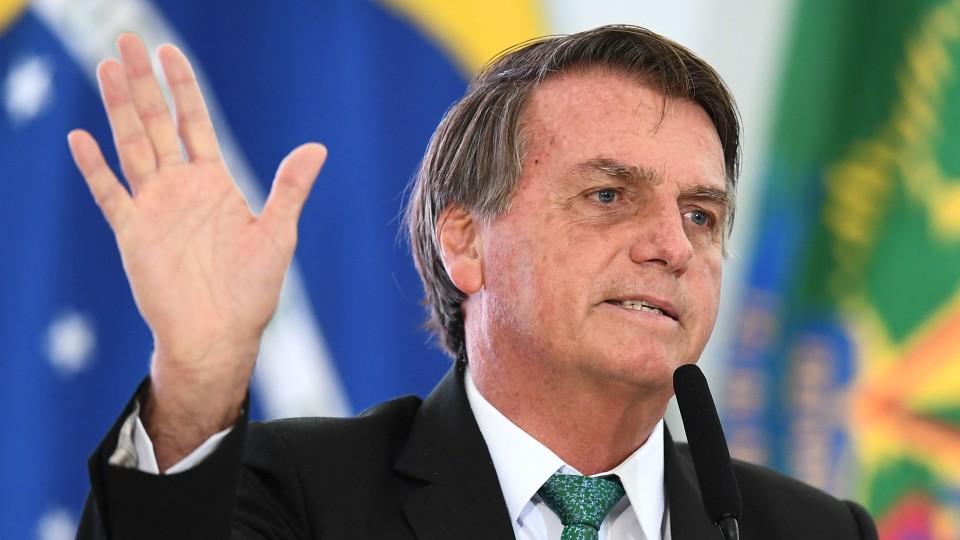 Jair Bolsonaro, presidente de Brasil, es hospitalizado por obstrucción intestinal
