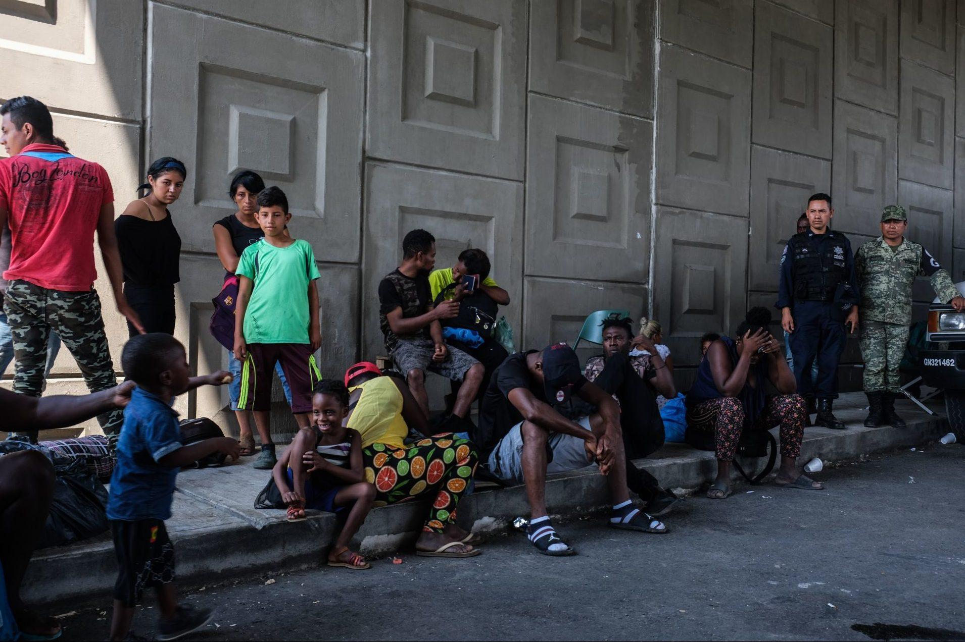 El 60% de los migrantes de México y Centroamérica pospusieron sus planes debido a la pandemia de COVID-19