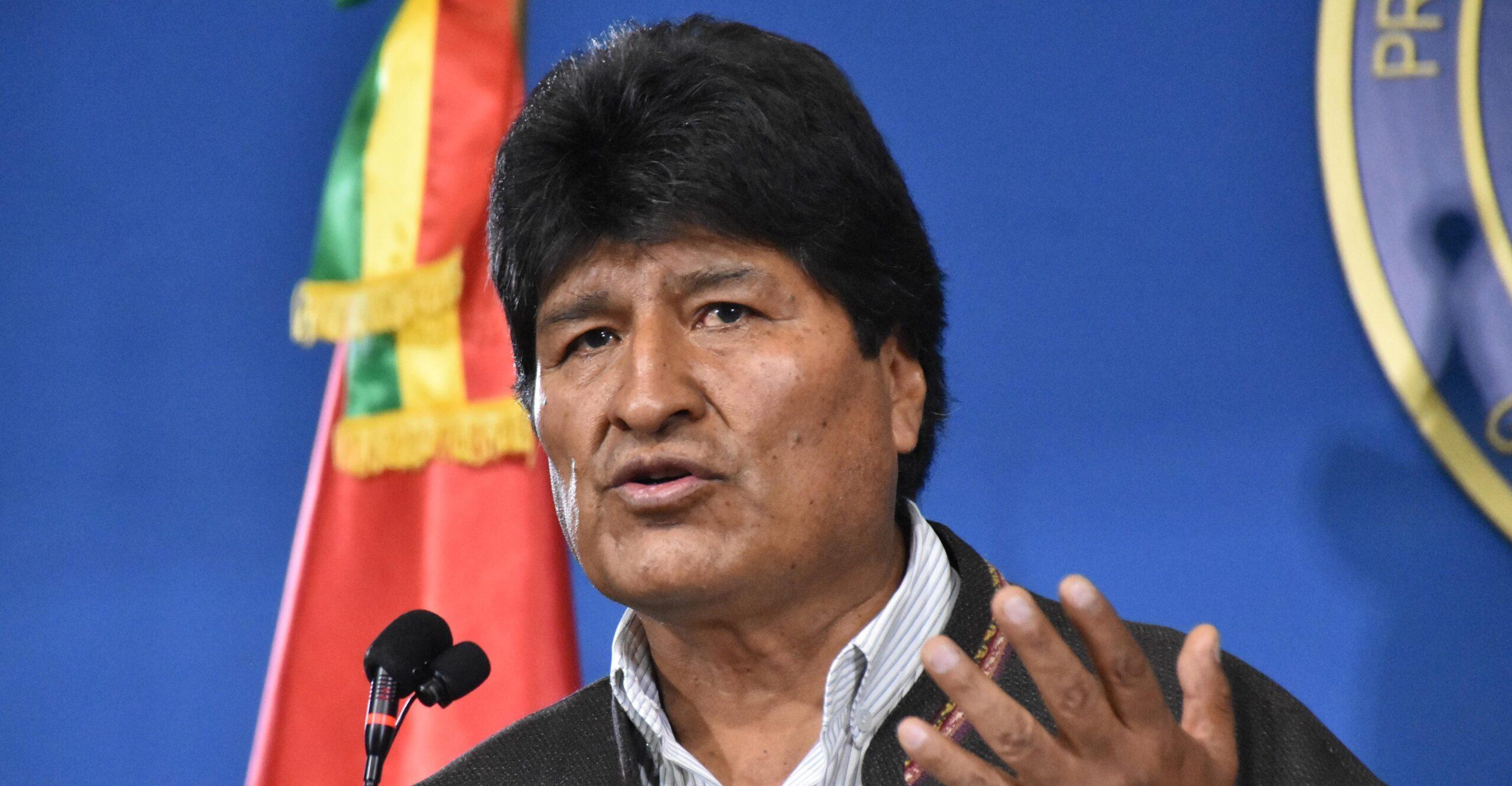 Evo Morales parte a México para obtener asilo político; ‘pronto volveré con más fuerza’, asegura