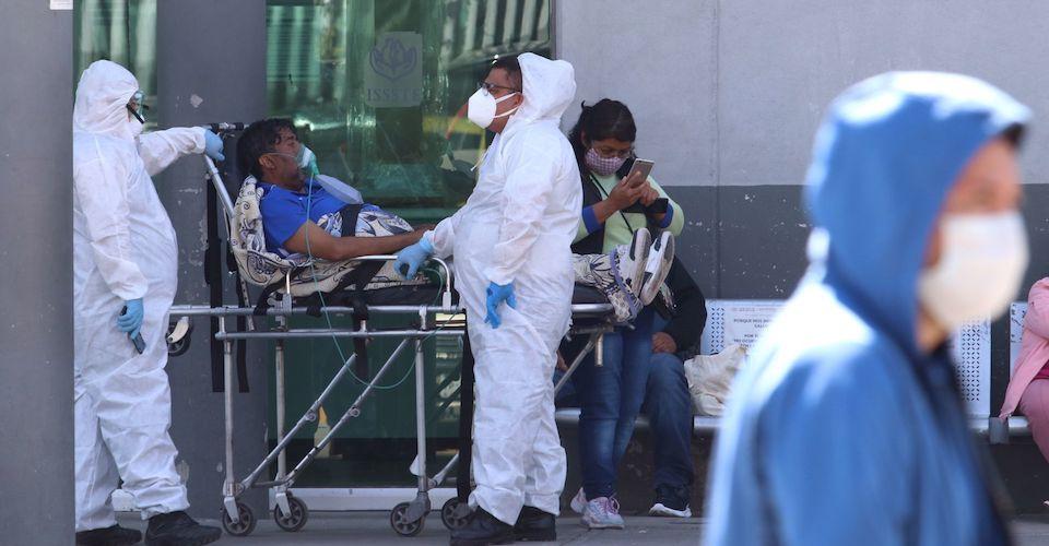 México registra 1,743 muertes de COVID en un día y supera las 152 mil defunciones