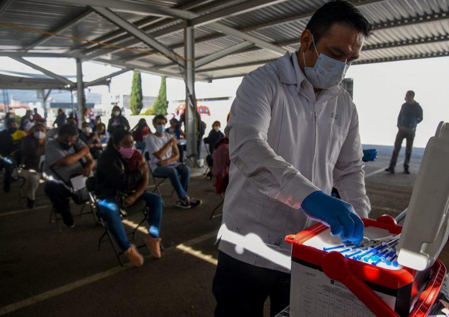 México abre semana con 706 nuevos casos de COVID-19 y 12 fallecimientos registrados