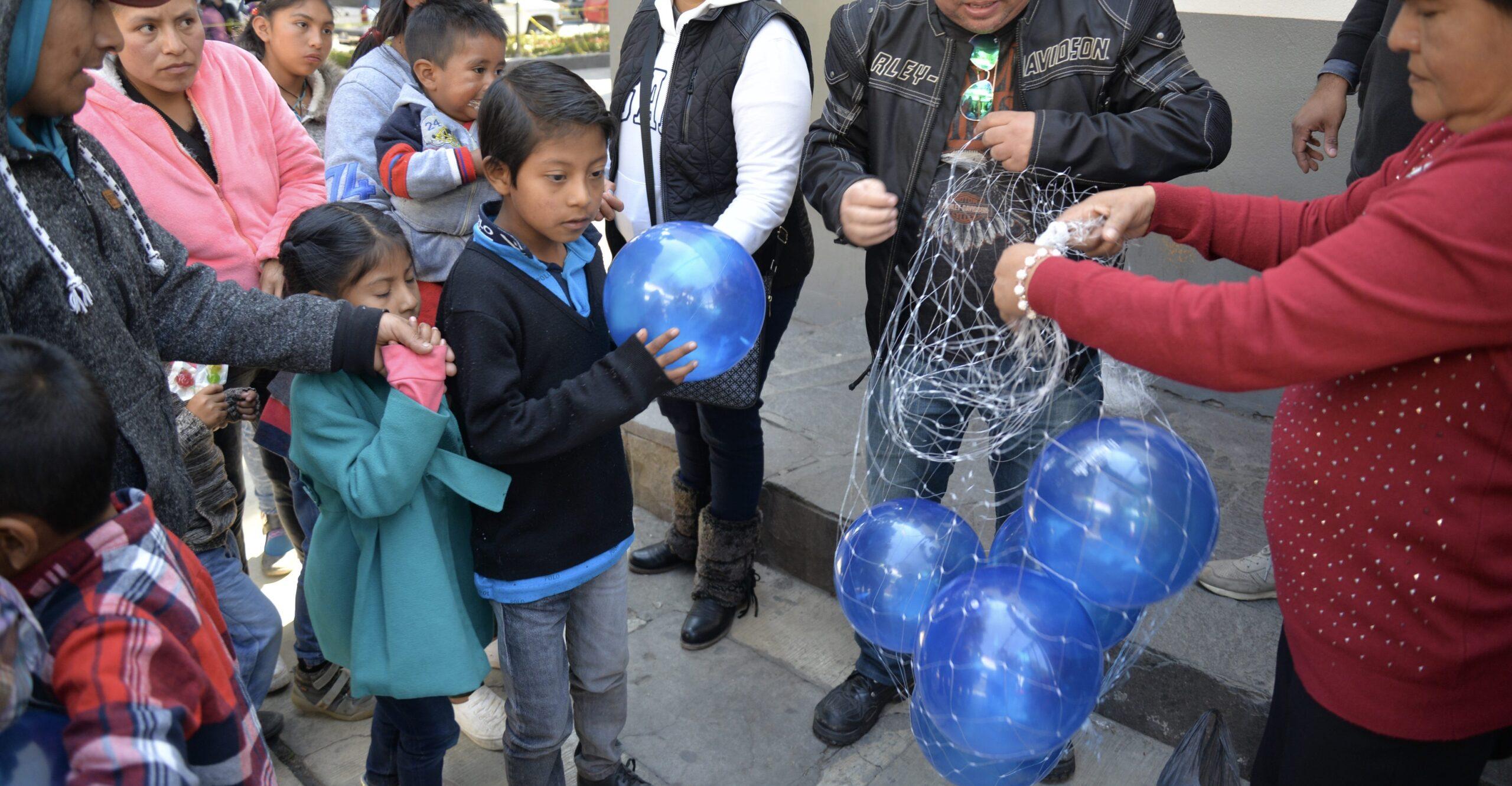 Gobierno de la CDMX festejará Día de Reyes regalando juguetes y rompiendo mil piñatas en el Zócalo