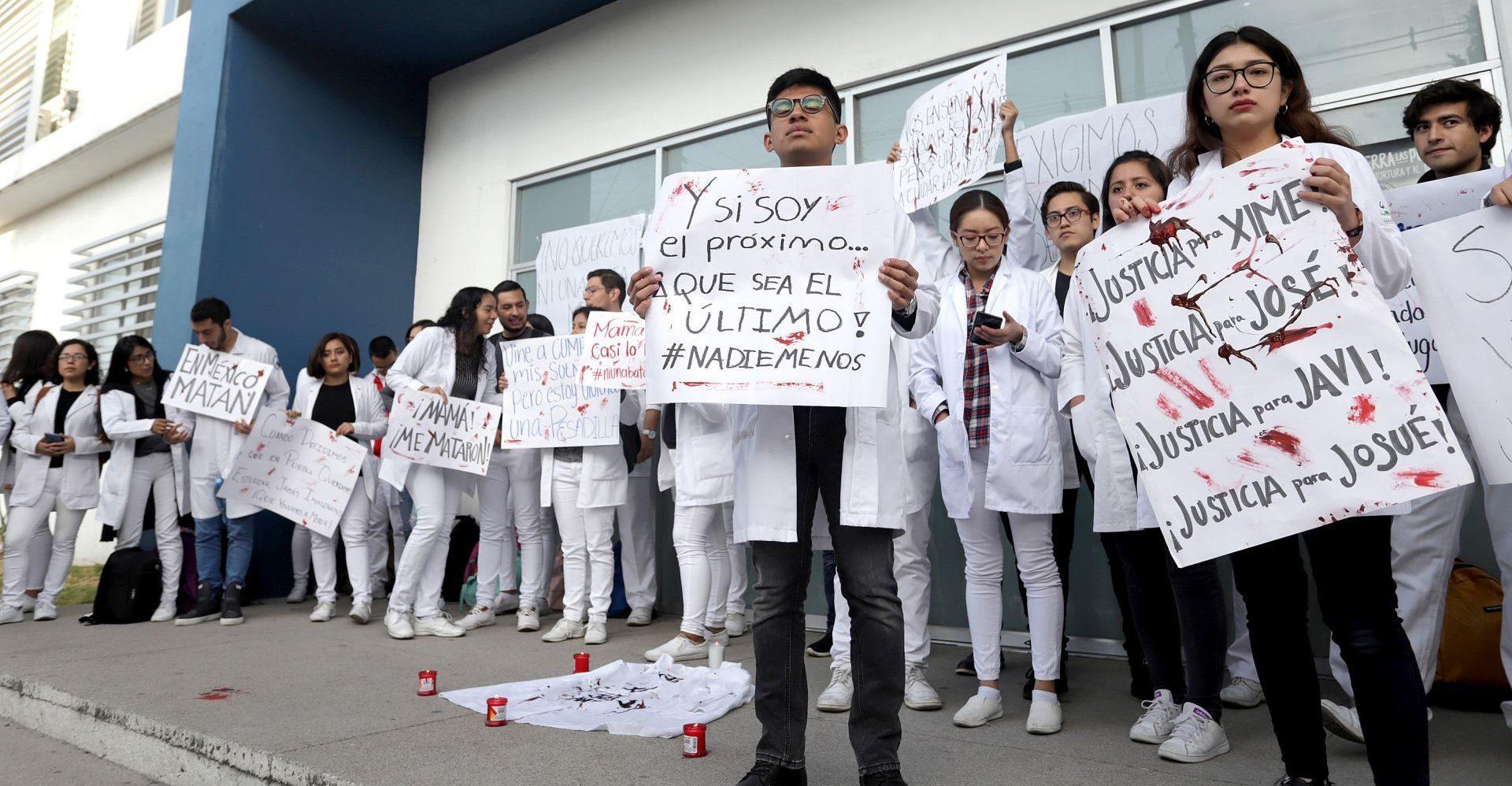 Rastreo de celular desde Colombia ayudó a dar con los estudiantes asesinados en Puebla