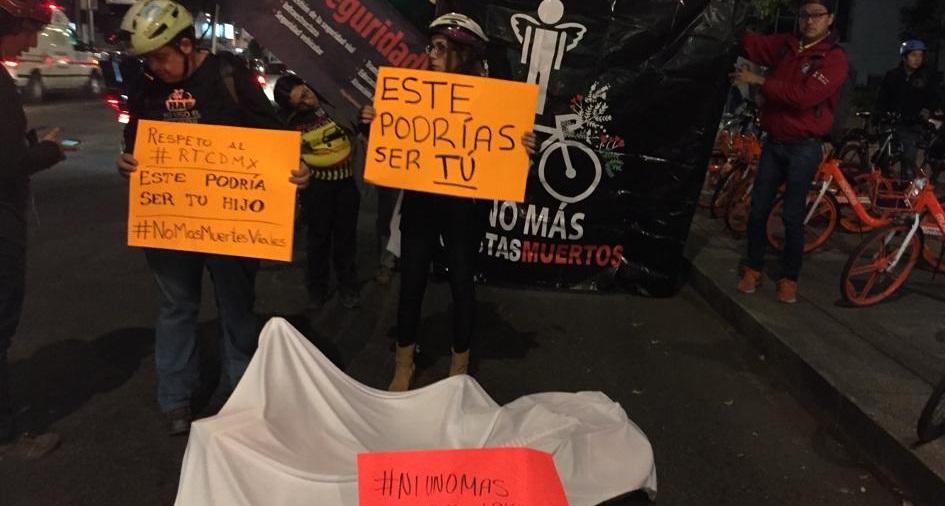 #NoMásMuertesViales: Exigen respeto para ciclistas y peatones con protesta en la CDMX