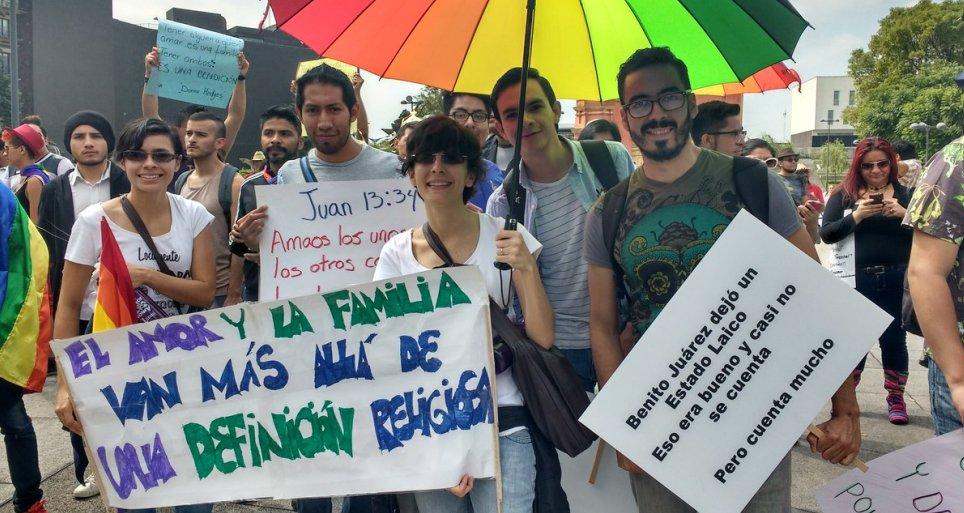Todos Somos Familia: Marchan en la CDMX a favor del matrimonio igualitario y contra la homofobia