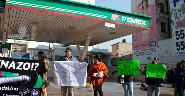 Chihuahua, Morelos y Durango en situación crítica de falta de gasolina por bloqueos: Pemex