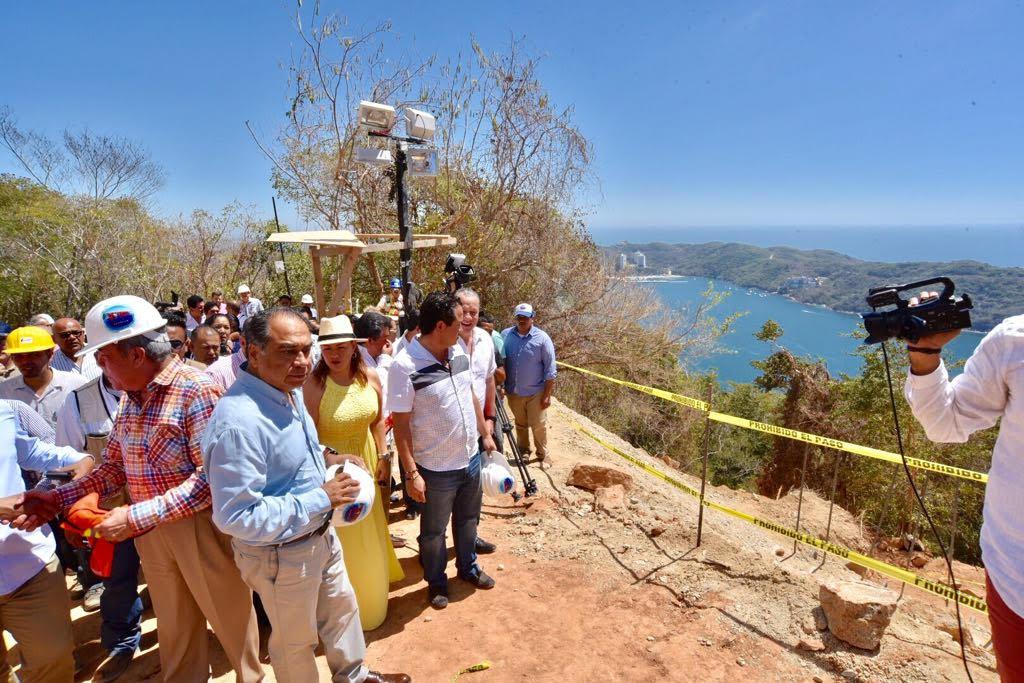 La tirolesa de Acapulco será registrada en el libro de Récord Guinness