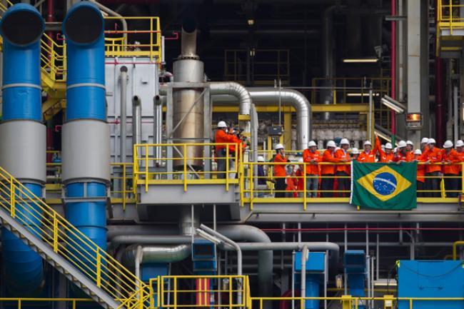 Brasil libera a 11 personas por el caso de corrupción Petrobras