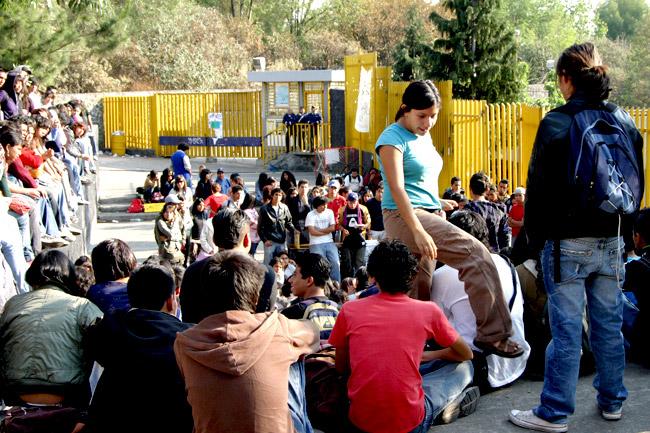 Nada de diálogo entre autoridades de la UNAM y estudiantes