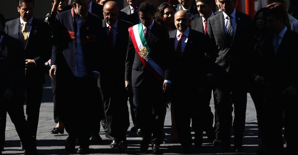 Entre escoltas y camionetas blindadas, el último día de Peña Nieto como presidente de México
