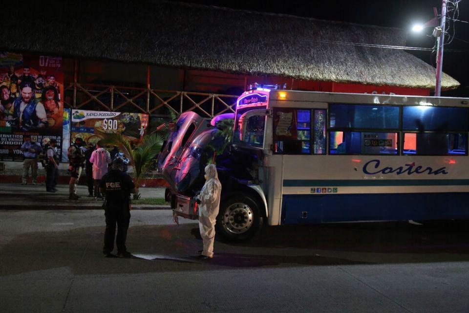 Matan a chofer de transporte urbano y hieren a turista en Acapulco