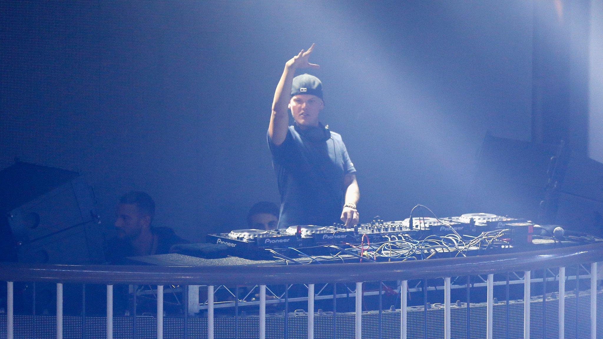 4 canciones del DJ Avicii que le lanzaron a la fama mundial