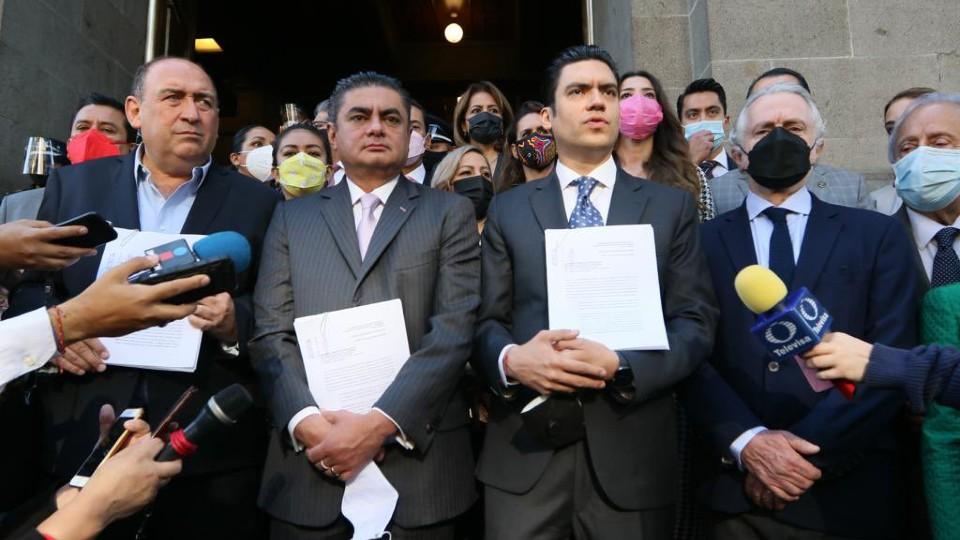 Va por México presenta acción de inconstitucionalidad por ley de revocación de mandato ante la Corte