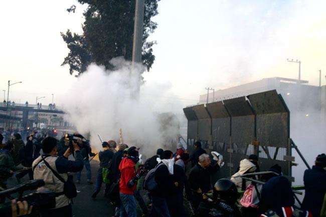 Enfrentamientos afuera de Palacio Nacional, Bellas Artes y San Lázaro