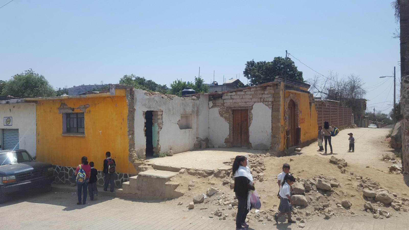 San Antonio Alpanocan, Puebla, espera los recursos federales y estatales prometidos para reconstruirse