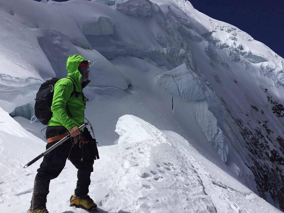 Confirman muerte de un alpinista mexicano en Perú; otro sigue desaparecido, dice la Cancillería