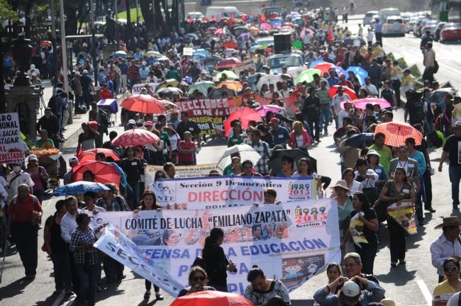 Pese a aprehensiones, la CNTE amenaza con “boicot” a las evaluaciones docentes